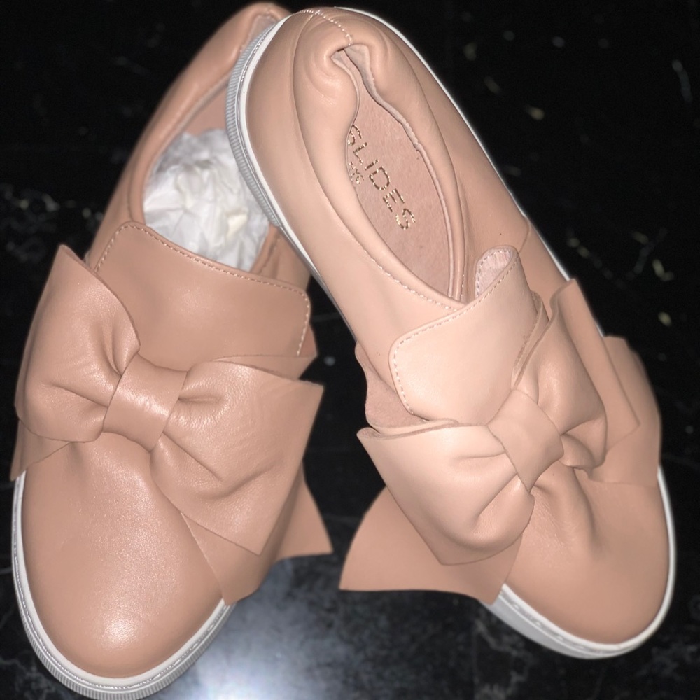 J/Slides NWT